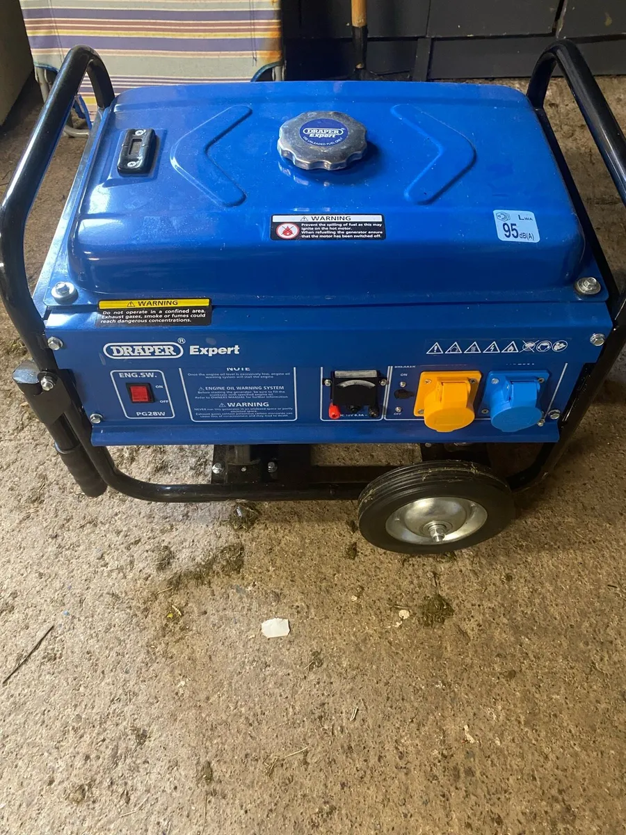 Petrol generator - Image 2