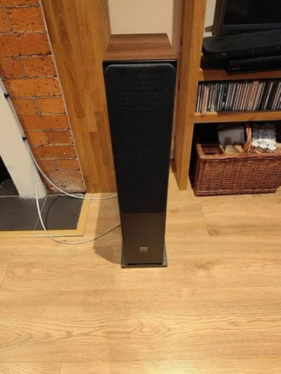 Dali Oberon 5 floor Standing (pair) - Image 1