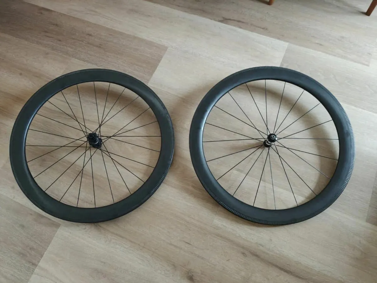 DT Swiss 350 Farsports 55 Rim Carbon Wheels - Image 1