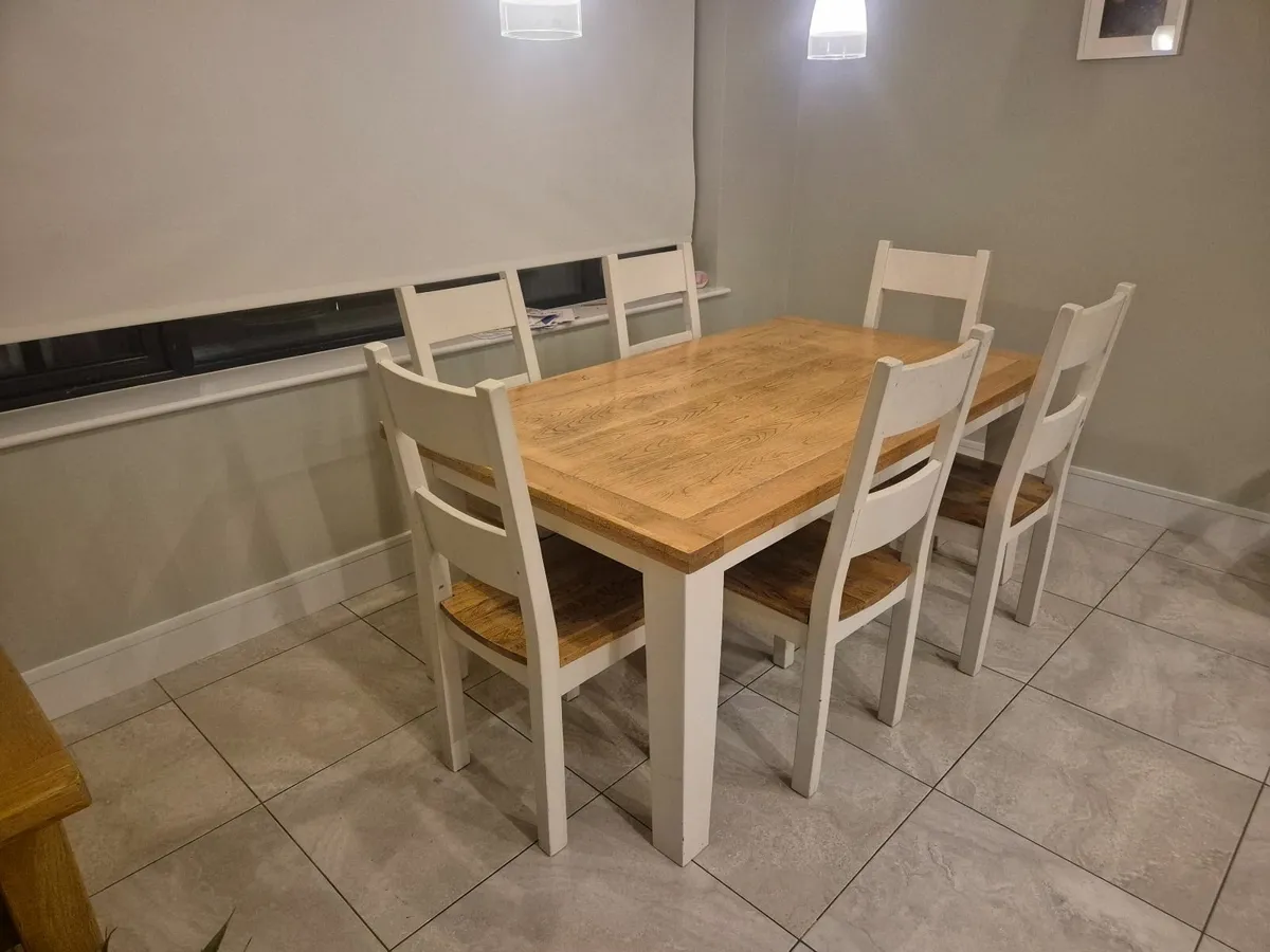 Kitchen table and  chairs - Image 2