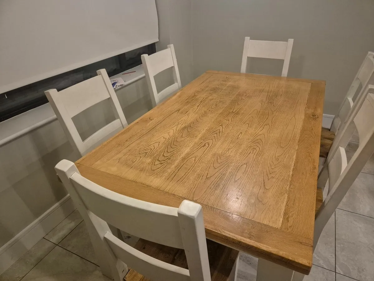 Kitchen table and  chairs - Image 3