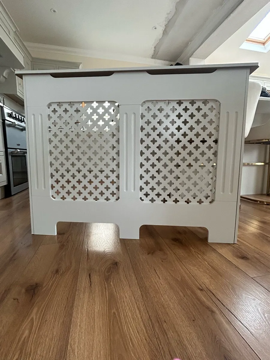 White Radiator Cover - Size Medium - Image 2