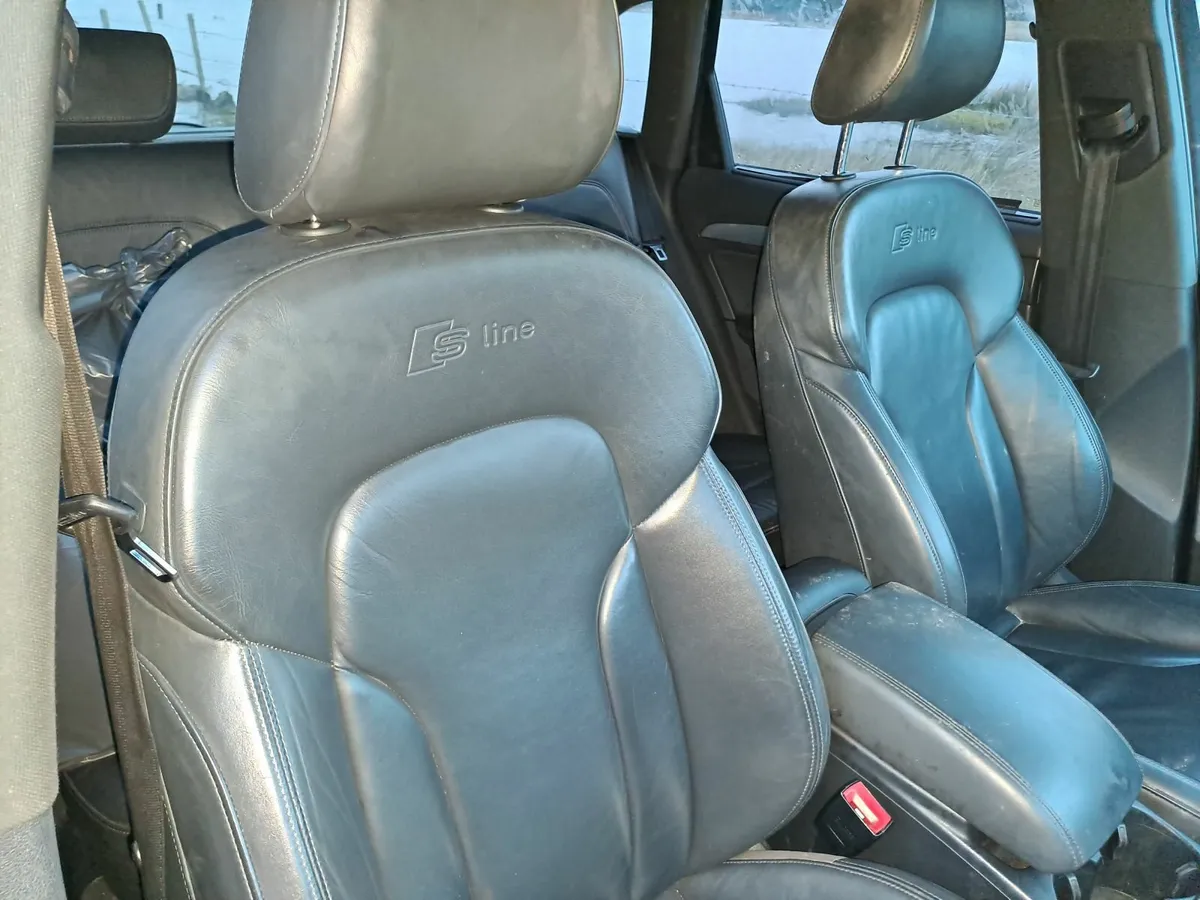 Car - Image 3