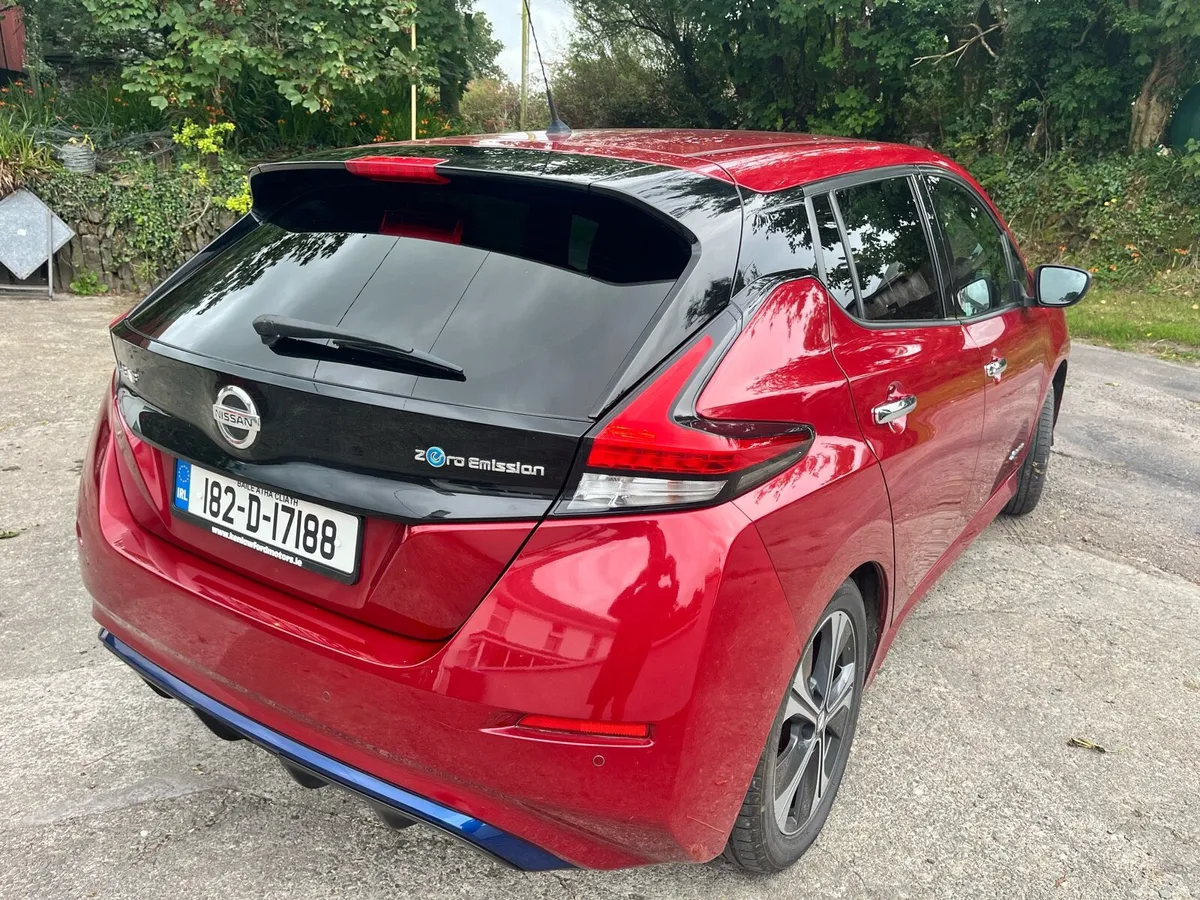 Nissan Leaf SVE *LOW MILEAGE* Top Spec - Image 3
