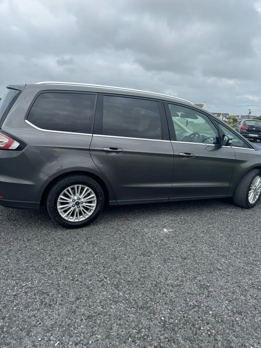 Ford galaxy - Image 2