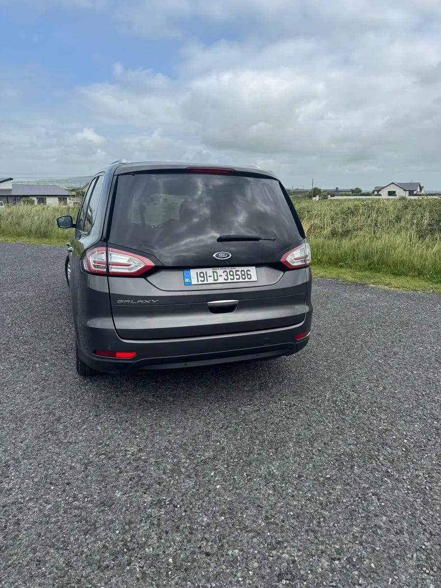 Ford galaxy - Image 3