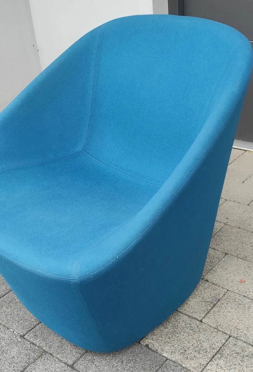 Pedrali Lounge Blue Armchair - Image 3