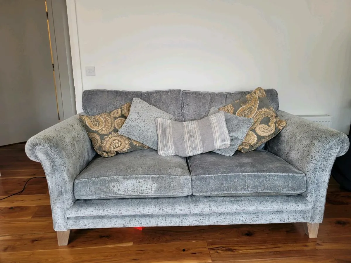 🛋 sofa - Image 2