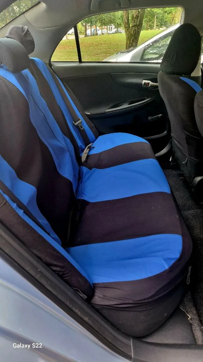 Car - Image 3