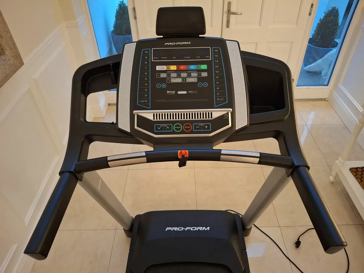 Pro-form Endurance S7.5 Treadmill - Image 3