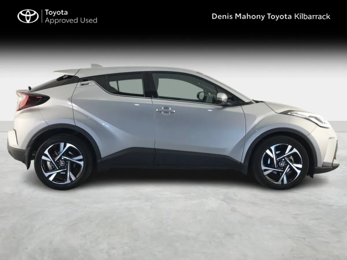 Toyota C-HR HYBRID SPORT - Image 3