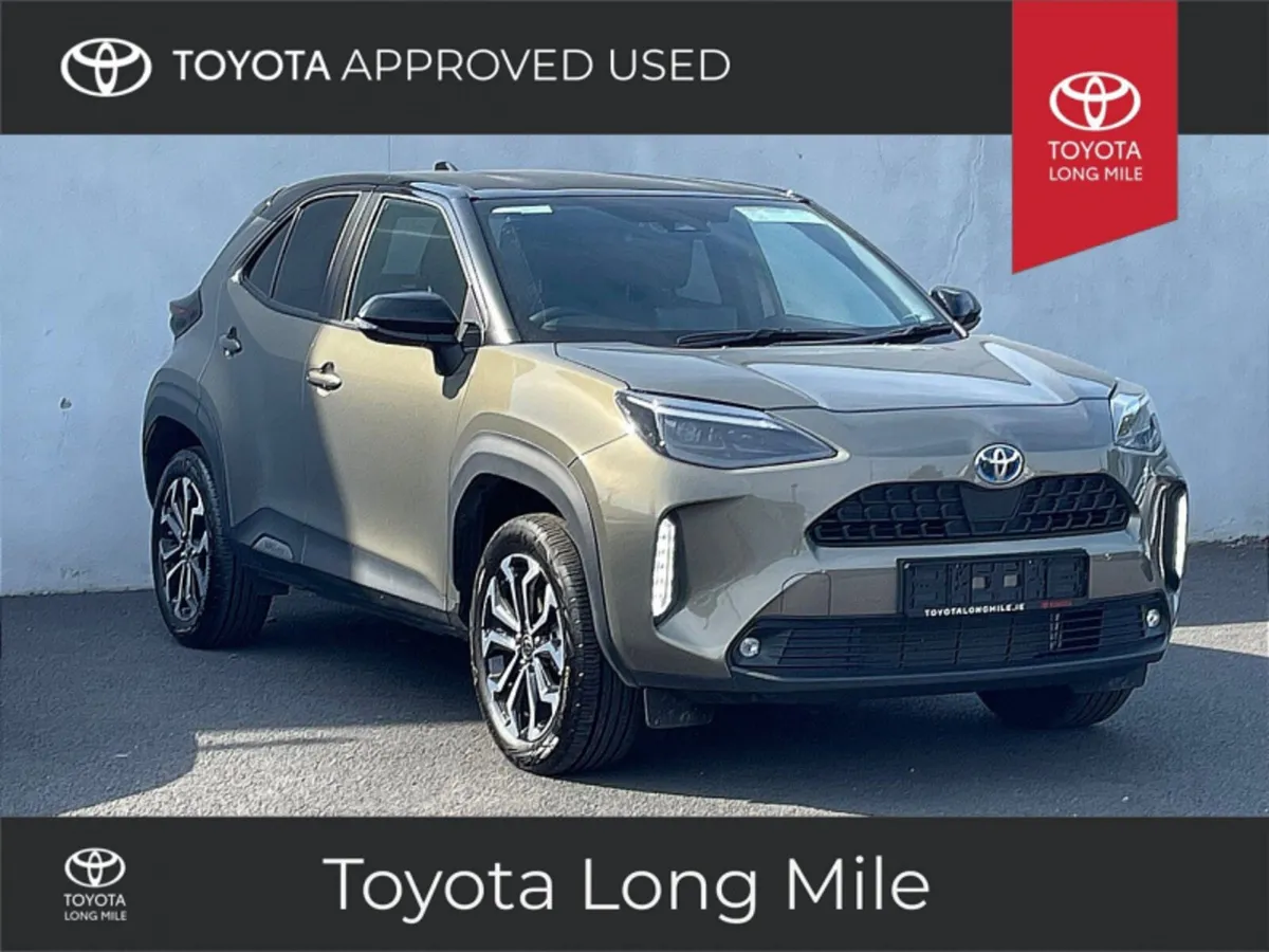 Toyota Yaris Cross 1.5 Hybrid Luna Sport Bi-Tone 5 - Image 3