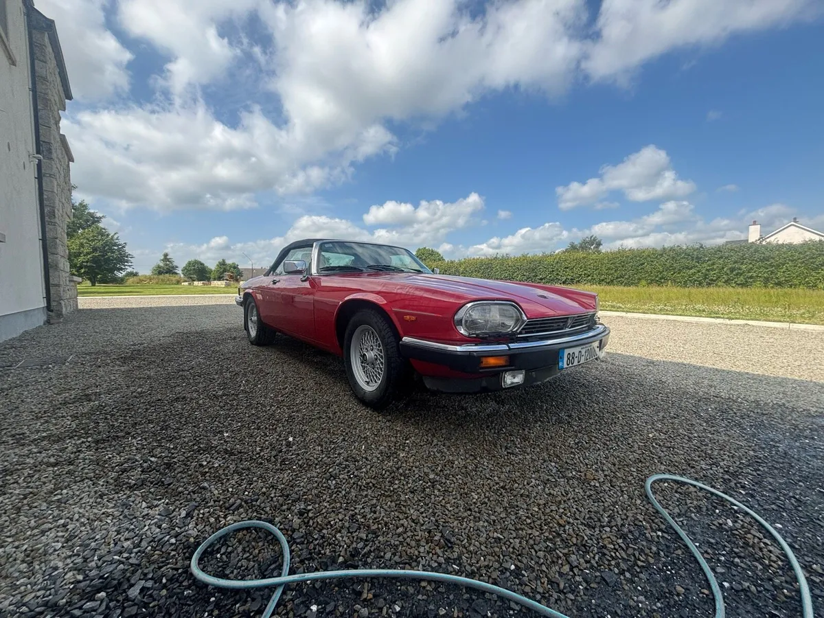 JaguarXJS - Image 2