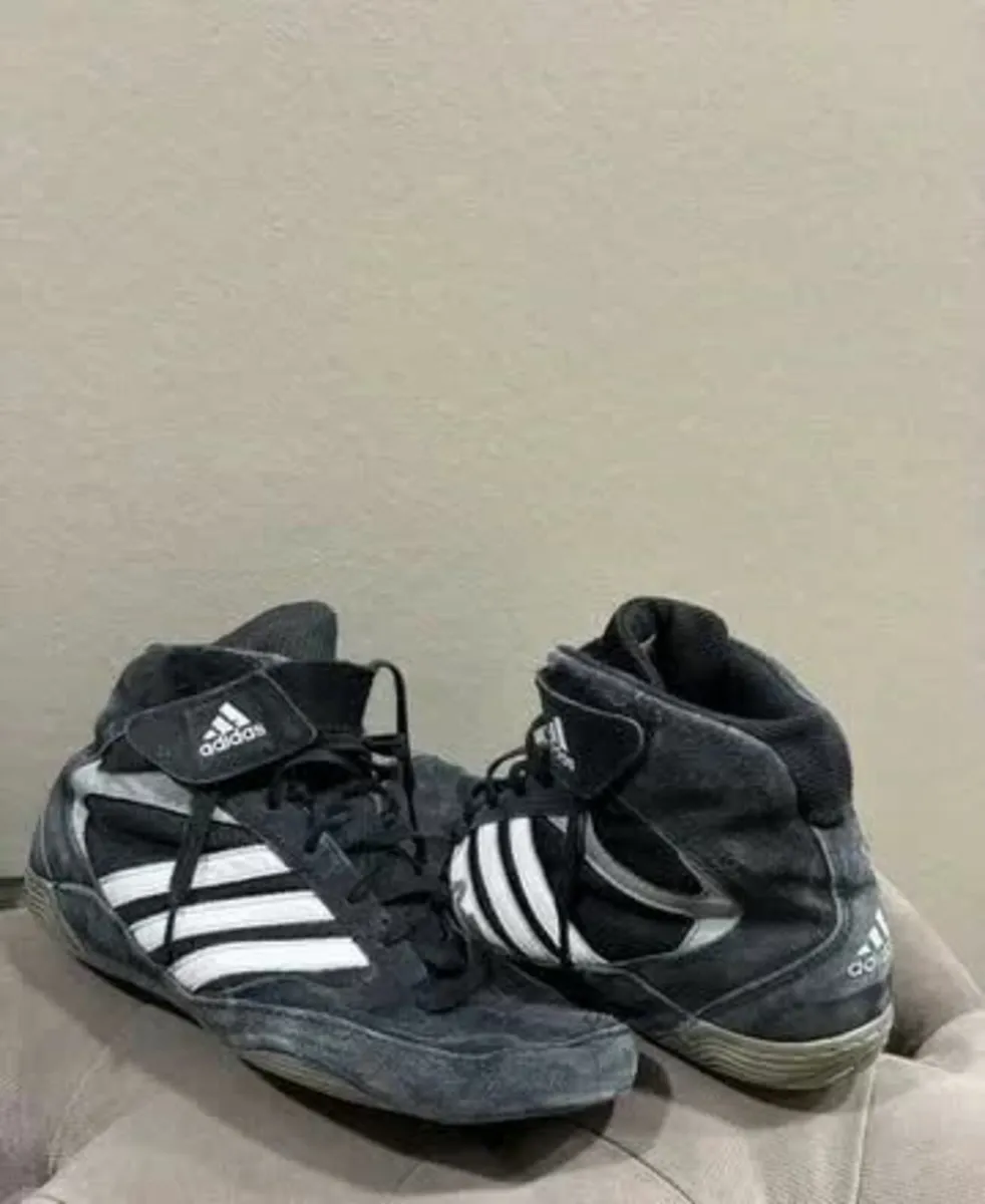 sneakers adidas