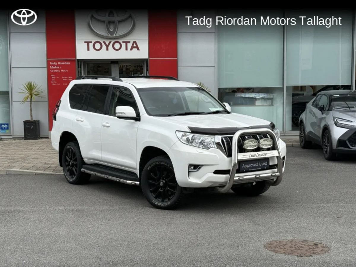 Toyota Land Cruiser LAND CRUISER LWB ** LOW KM'S * - Image 1
