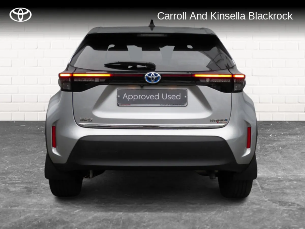 Toyota Yaris Cross Hybrid Luna Sport - Image 4