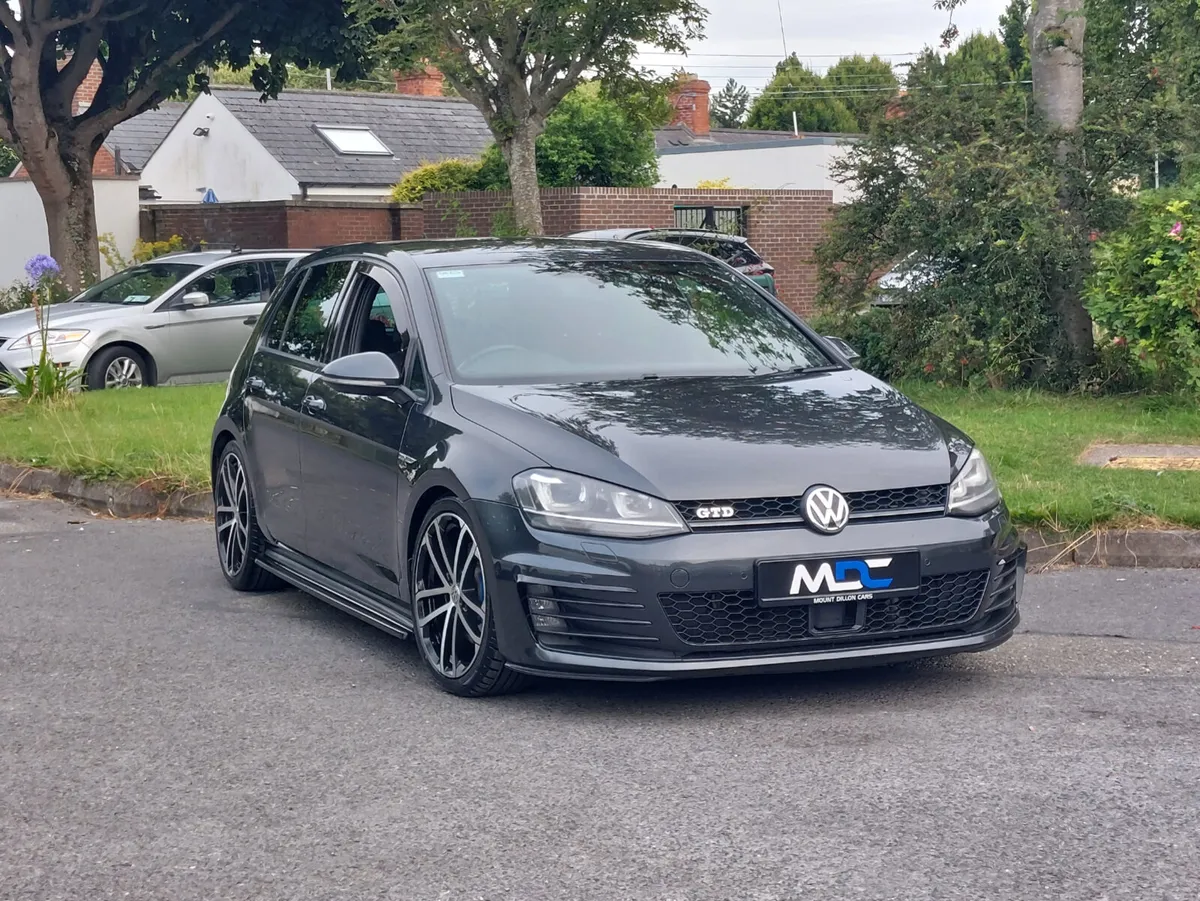 Volkswagen Golf GTD *Winter Pack* Manual 2016 - Image 2