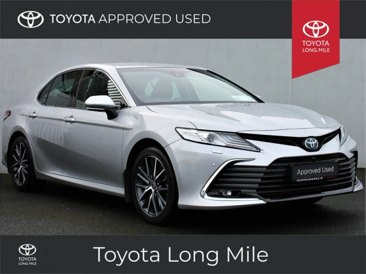 Toyota Camry 2.5 Hybrid Platinum 4DR - Image 1