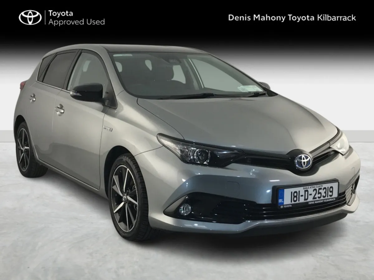 Toyota Auris HYBRID LUNA SPORT - Image 1