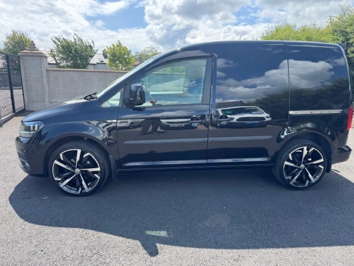 Volkswagen Caddy Highline - Image 4
