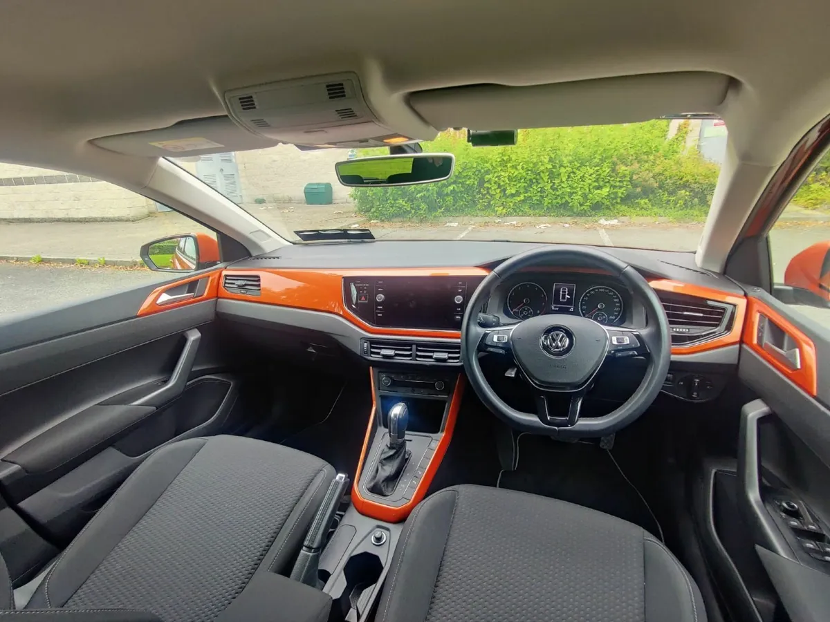 Volkswagen Polo 2019 - Image 2