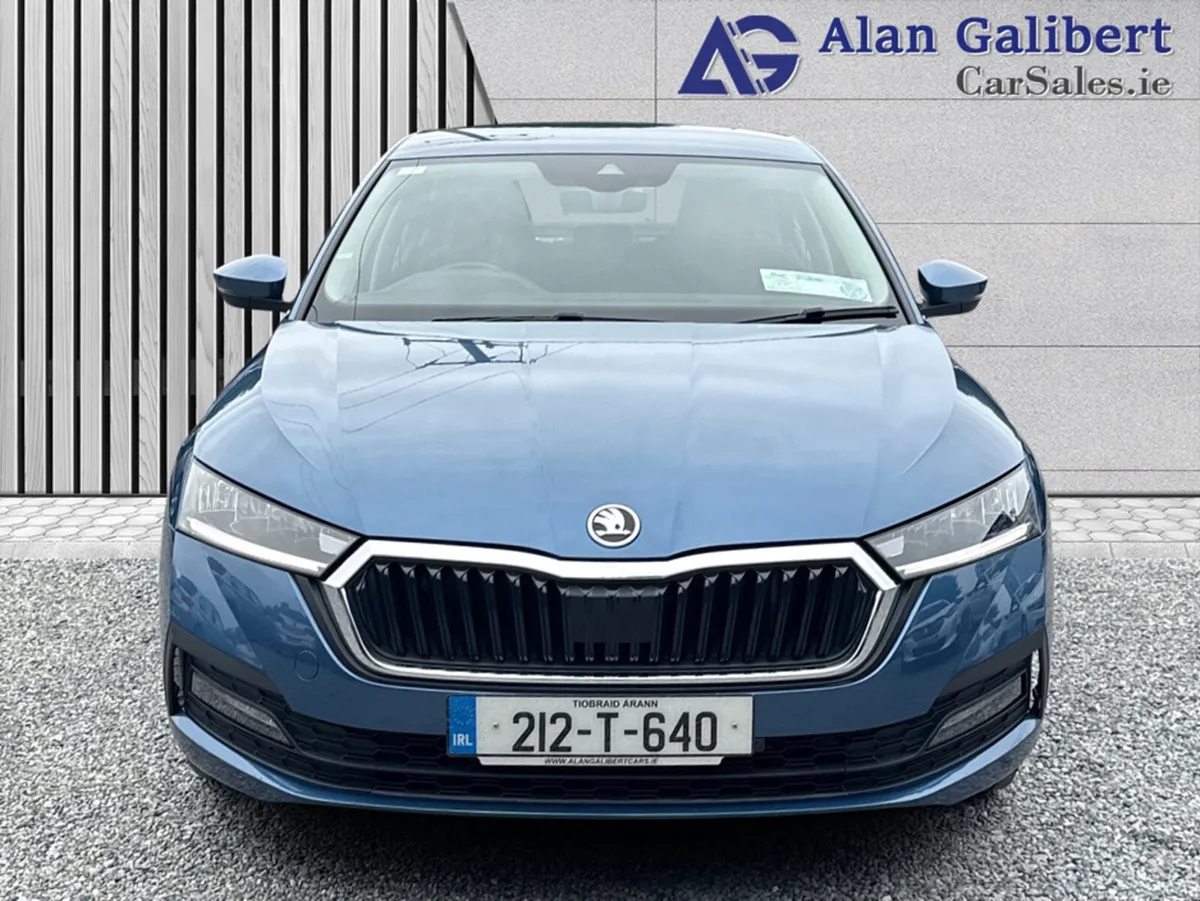Skoda Octavia AMBITION 2.0 TDI Diesel - Image 4