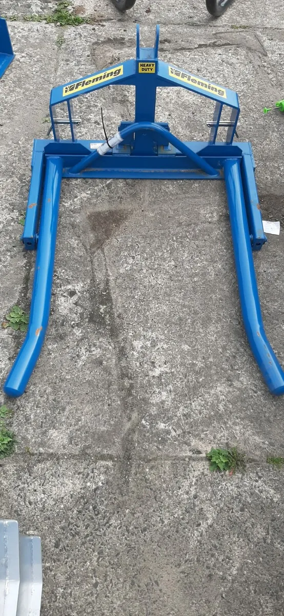 Flaming bale handler and 8" forklift extentions - Image 1