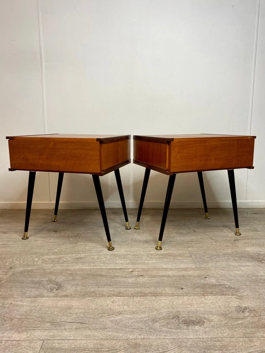 Mid Century Beaver & Tapley Teak Bedside Tables - Image 3