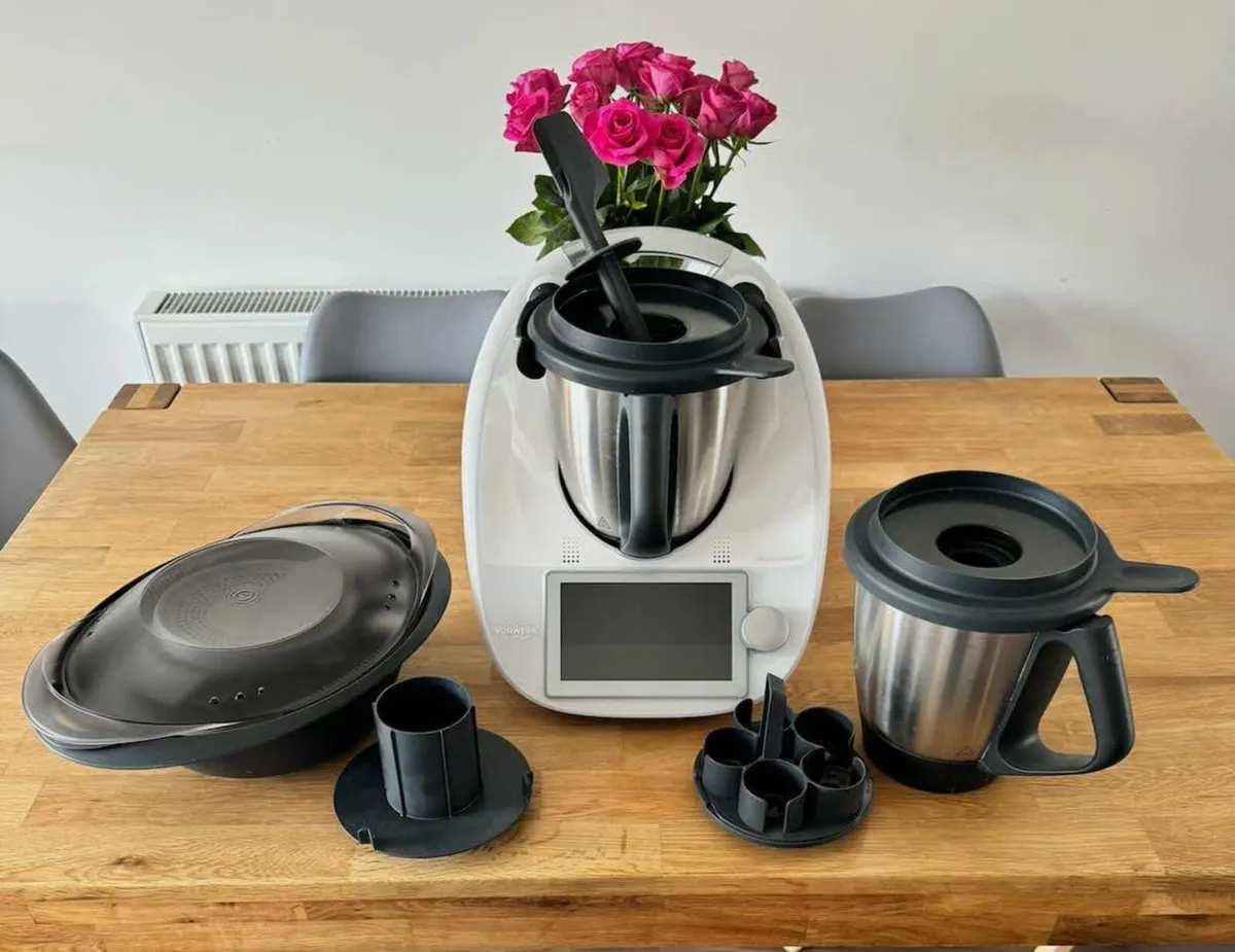 Vorwerk Thermomix TM6 Food Processor White - Image 1