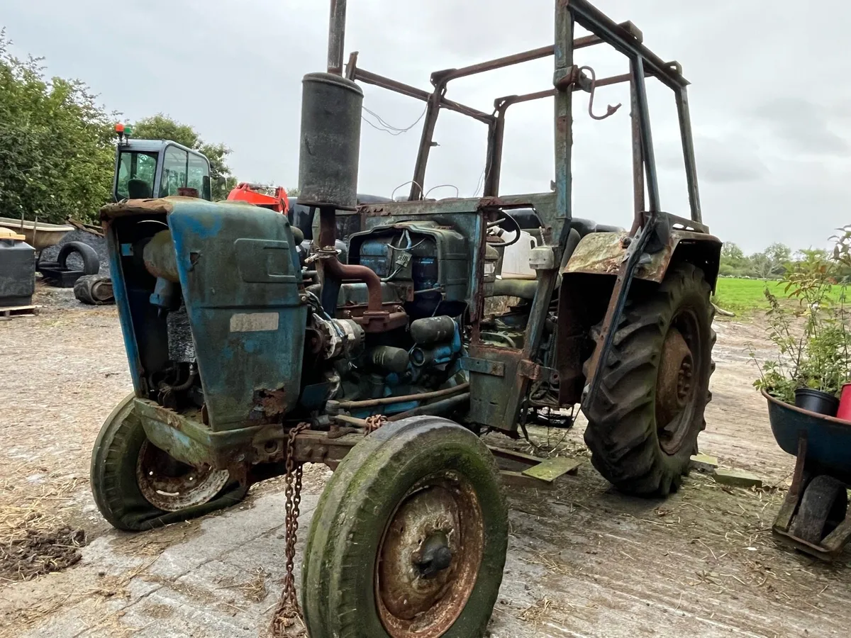 Ford 3600 - Image 4