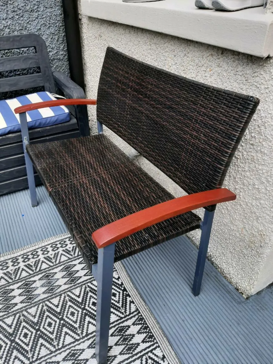 Garden bench - Image 1