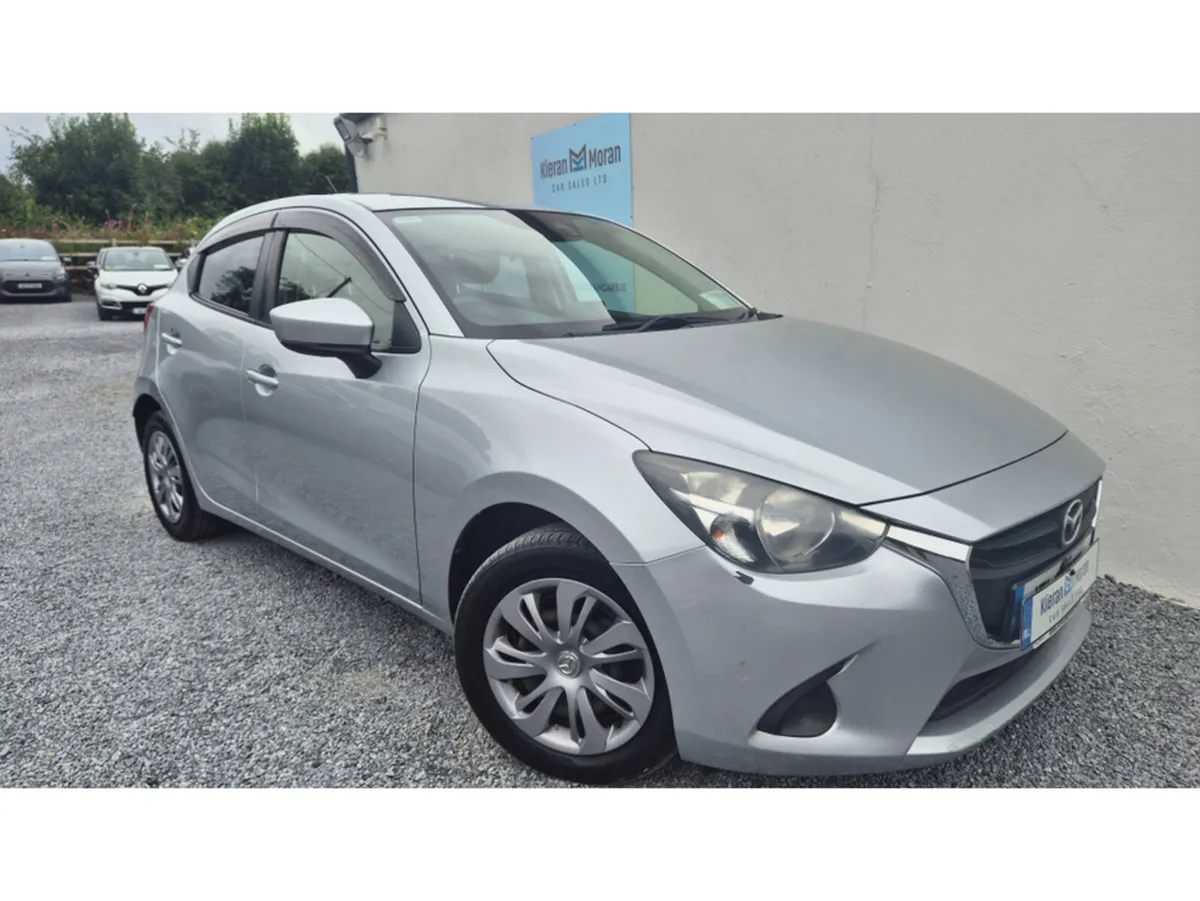 Mazda Demio 5DR - Image 2