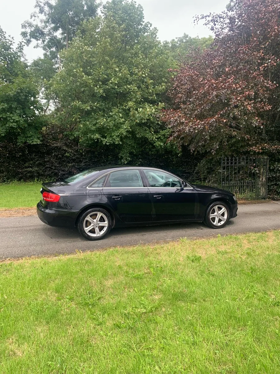 Audi A4 - Image 1