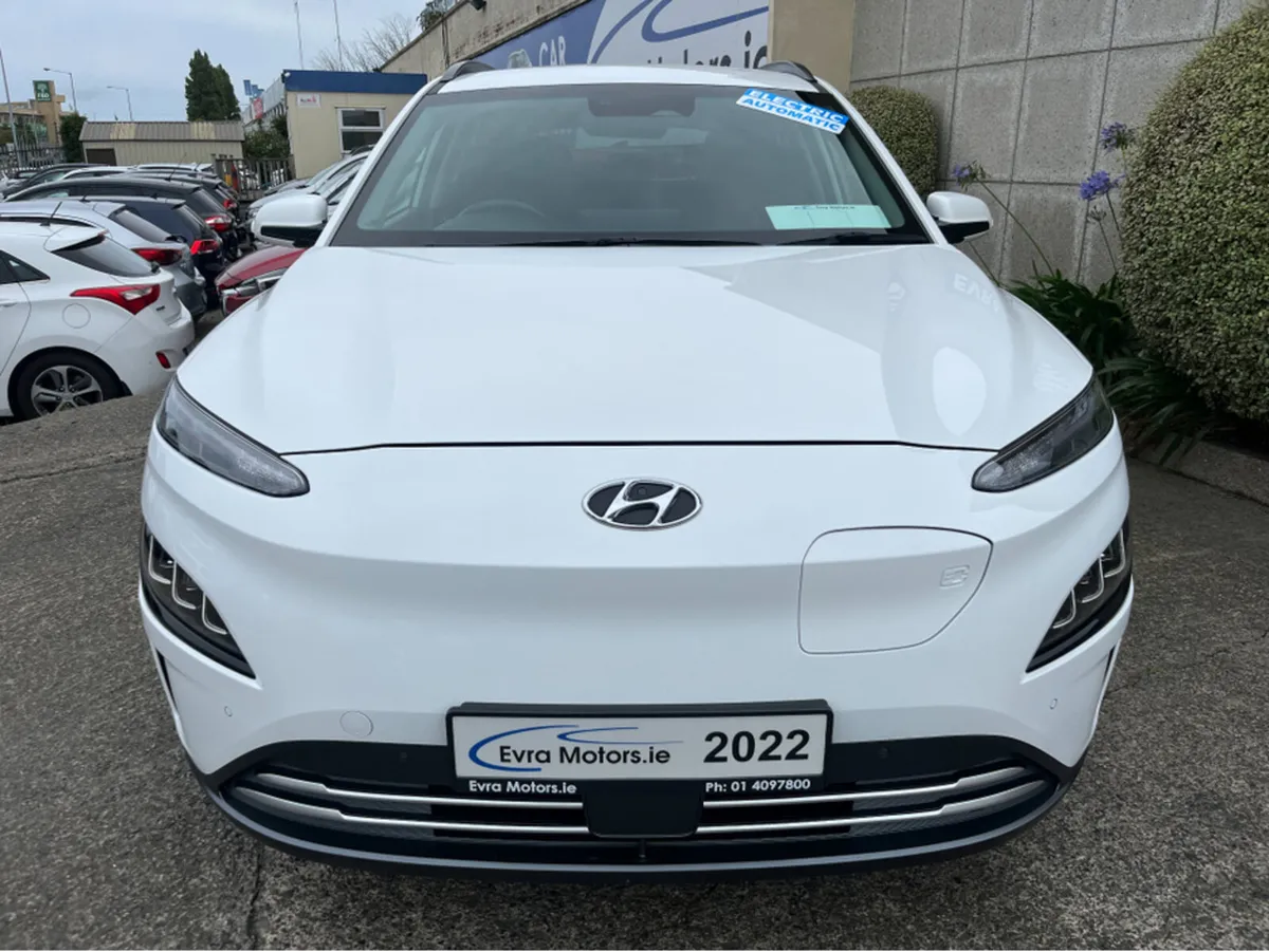 Hyundai KONA PREMIUM EV 64KWH //HIGH SPEC// - Image 3