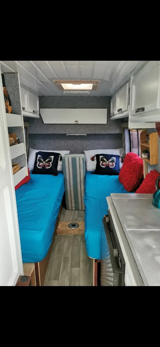 Motorhome - Image 3