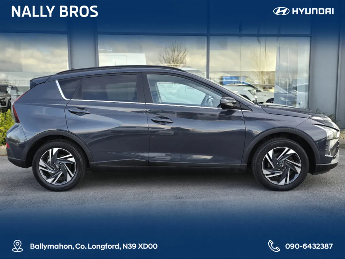 Hyundai Bayon EXECUTIVE 5DR - Image 2