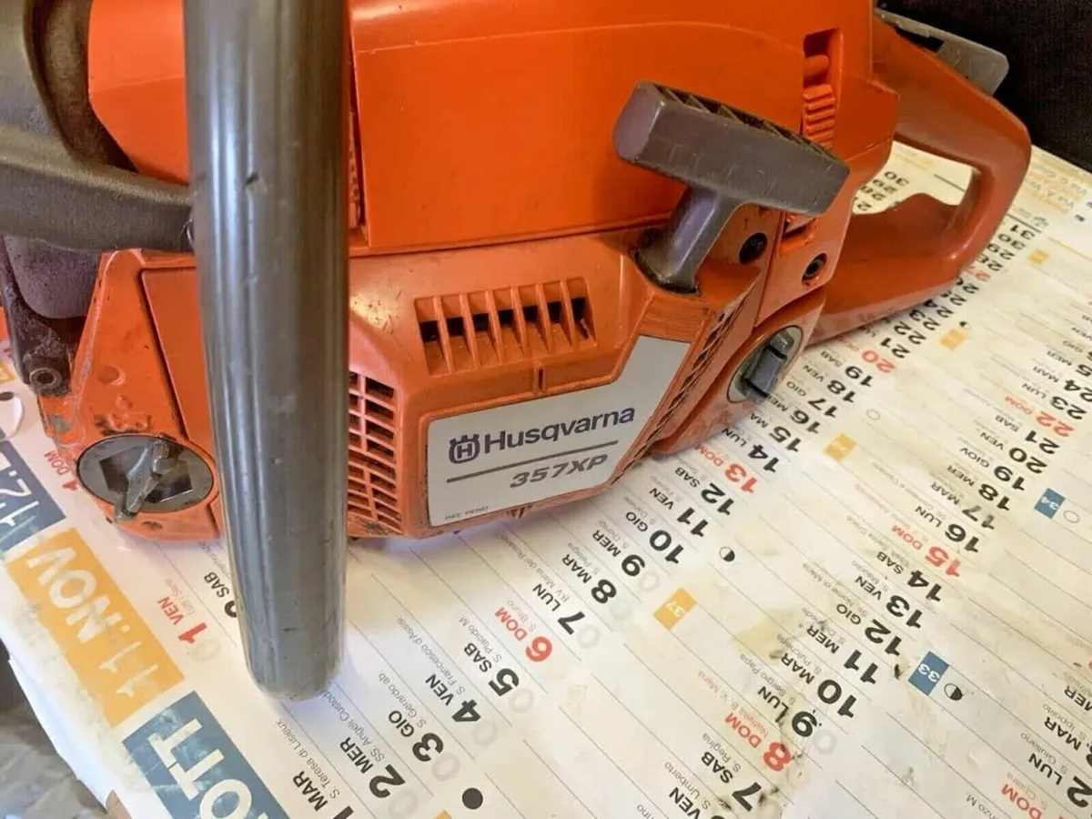 HUSQVARNA 357 XP CHAINSAW - ORIGINAL WITH PLATE🪚 - Image 1