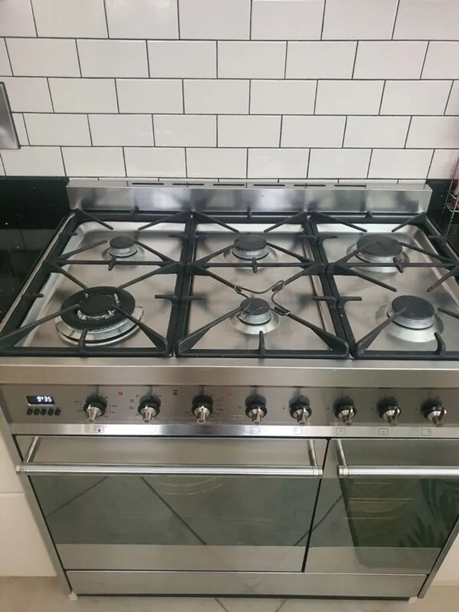Gas cooker smeg pyrolitic - Image 2