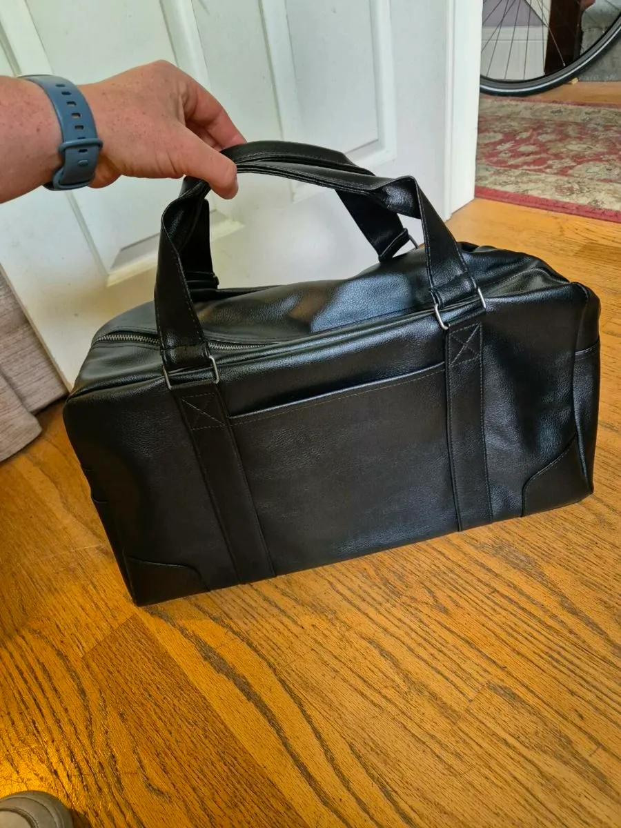Premium Leather Travel Bag - Image 1