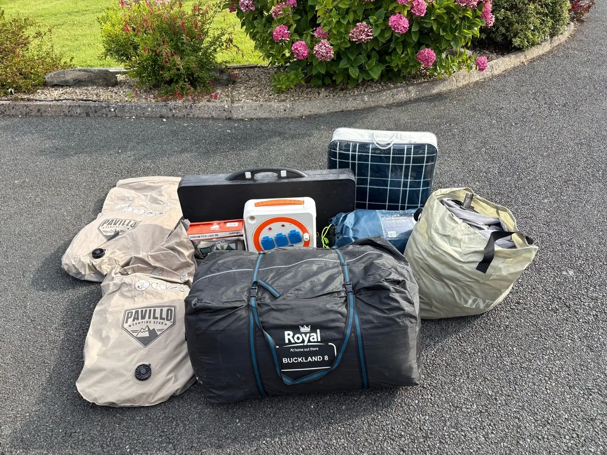8 man tent & Equipment - Image 2