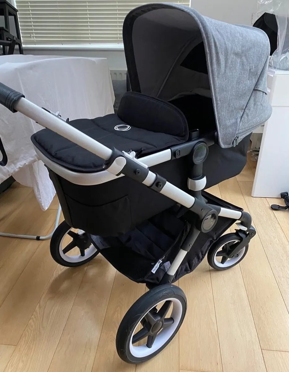 Bugaboo FOX 4 Stroller - Image 1