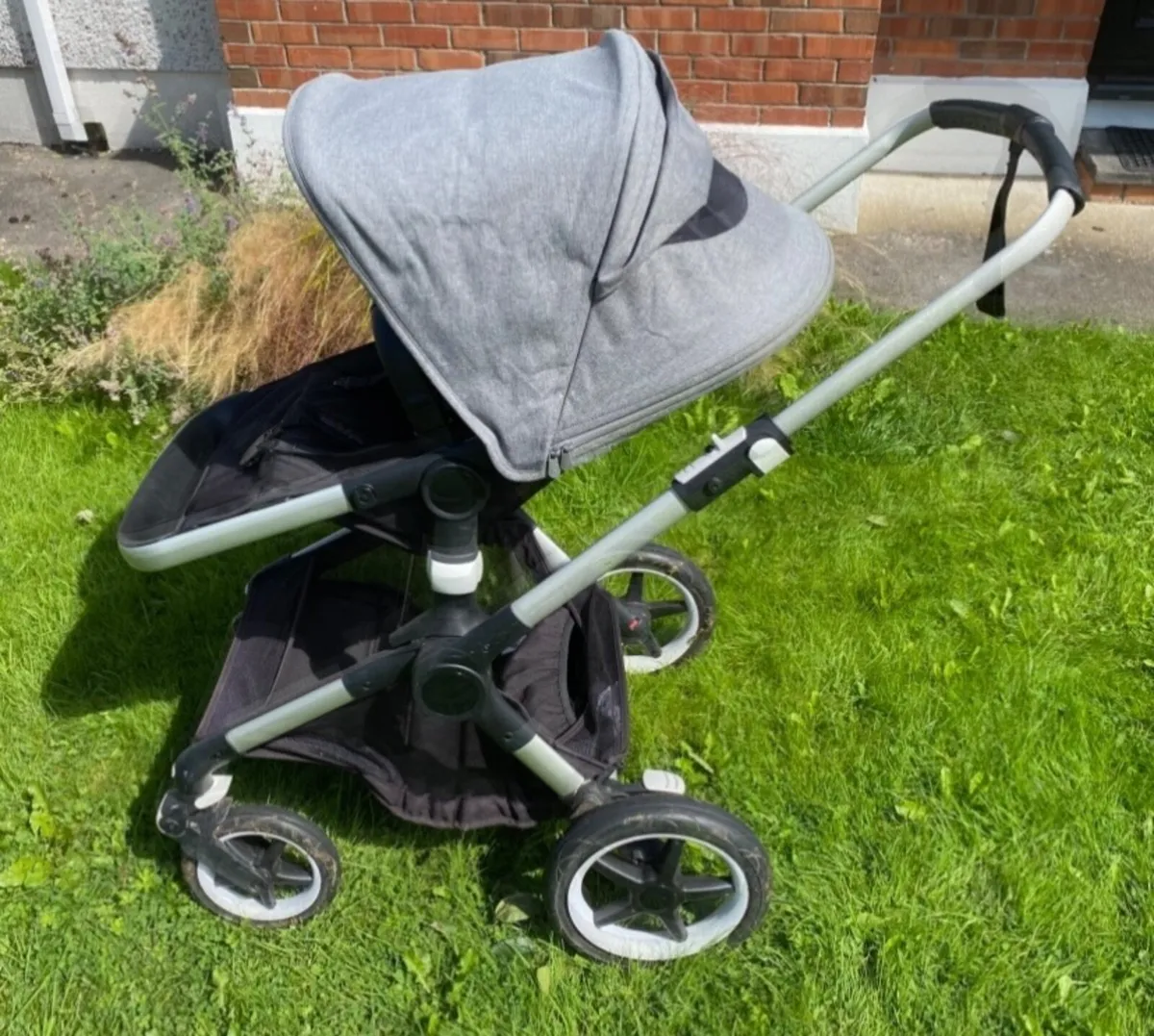 Bugaboo FOX 4 Stroller - Image 4
