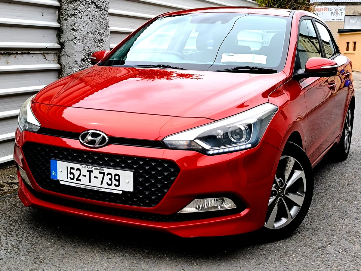 HYUNDAI I 20 2015 PETROL, DELUXE - Image 2