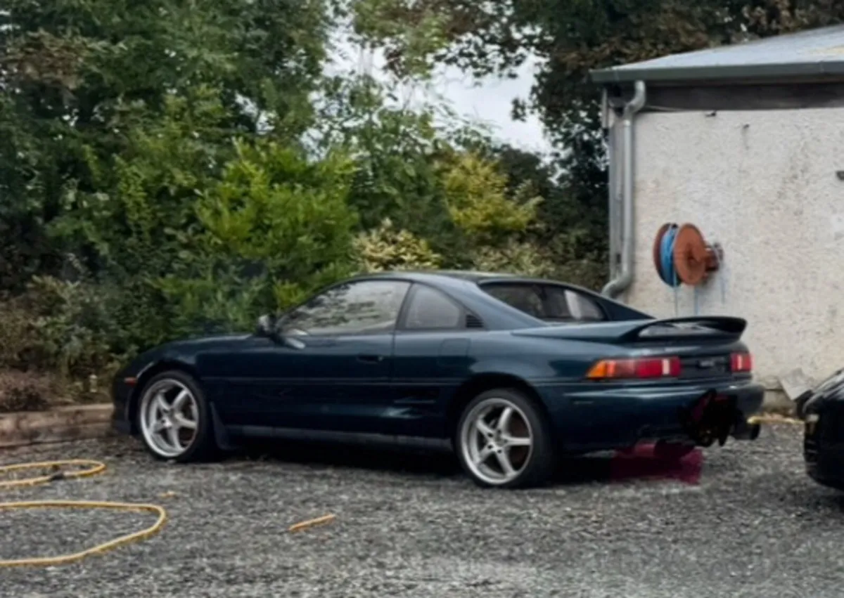 Toyota MR 2 turbo  mark 2 1991 - Image 2