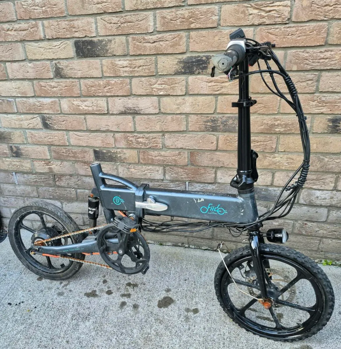 Fiido D2  electrical bike parts of repair don't kn - Image 2
