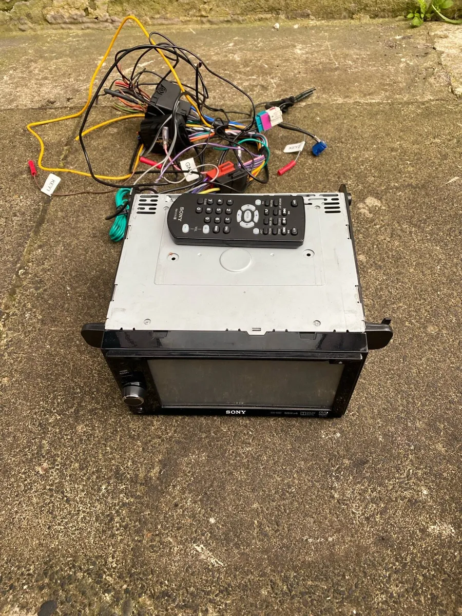 SONY XAV-68BT - Image 1