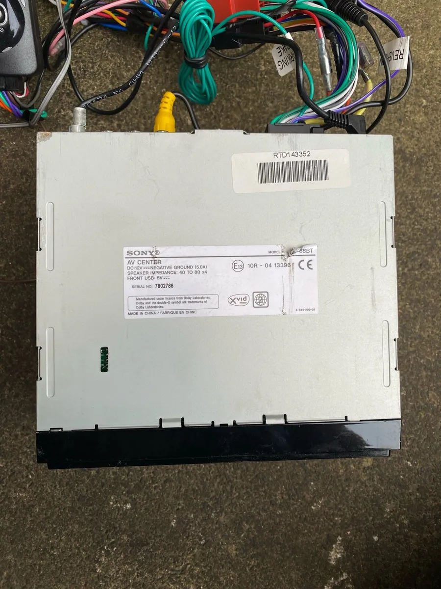 SONY XAV-68BT - Image 3