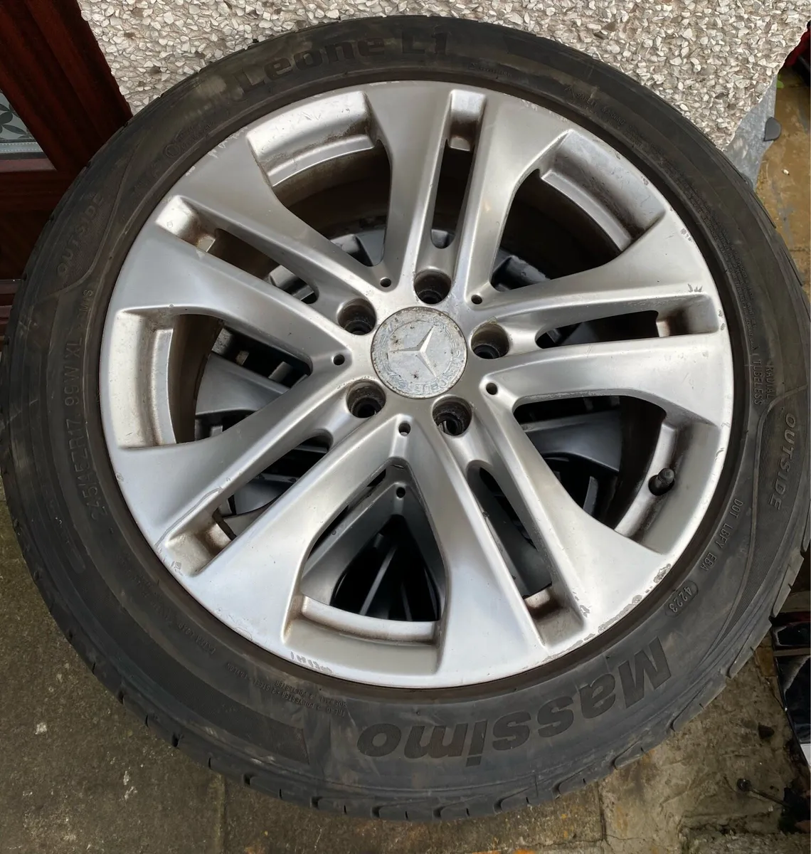 Mercedes e class - Image 1