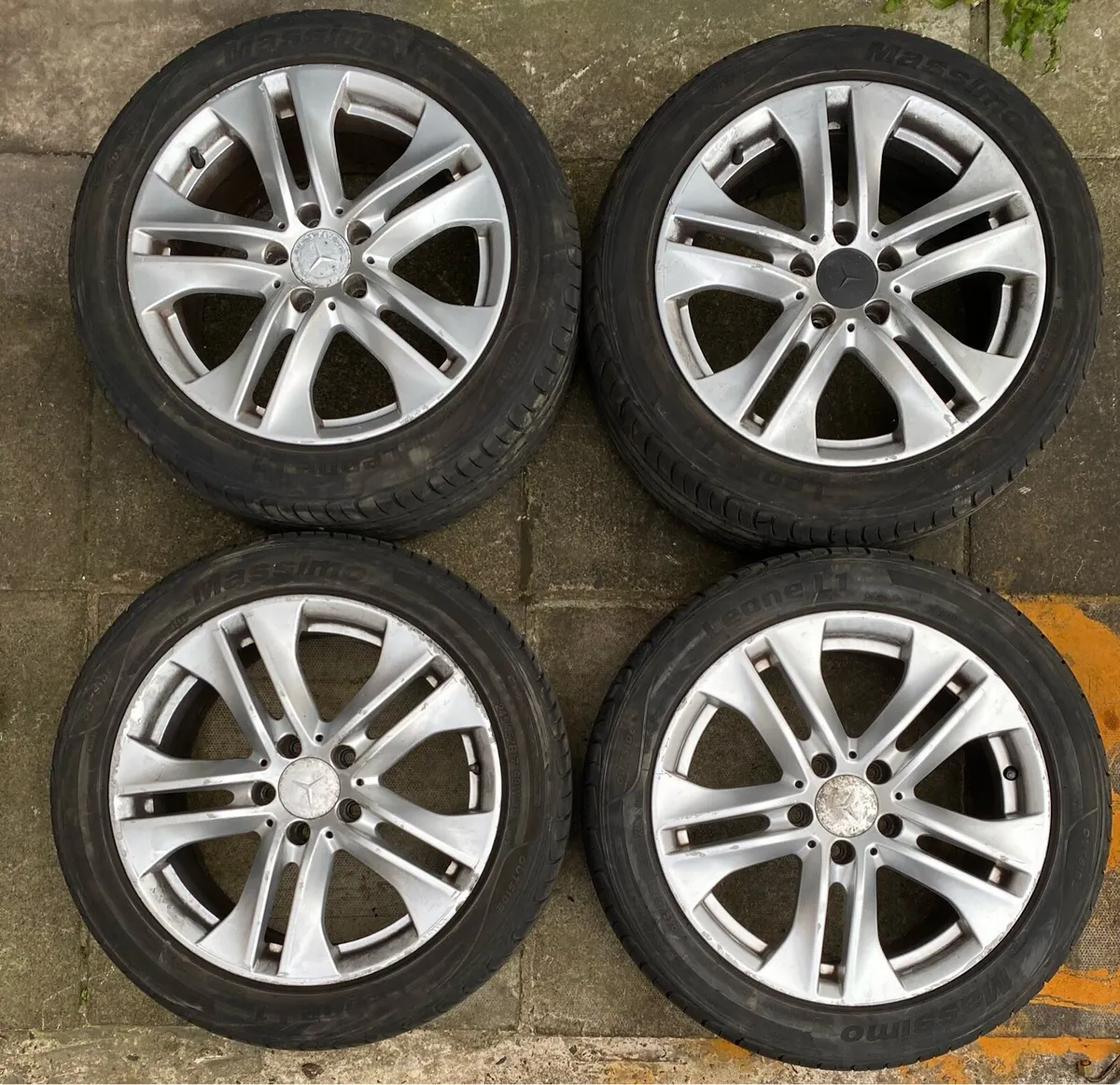 Mercedes e class - Image 3