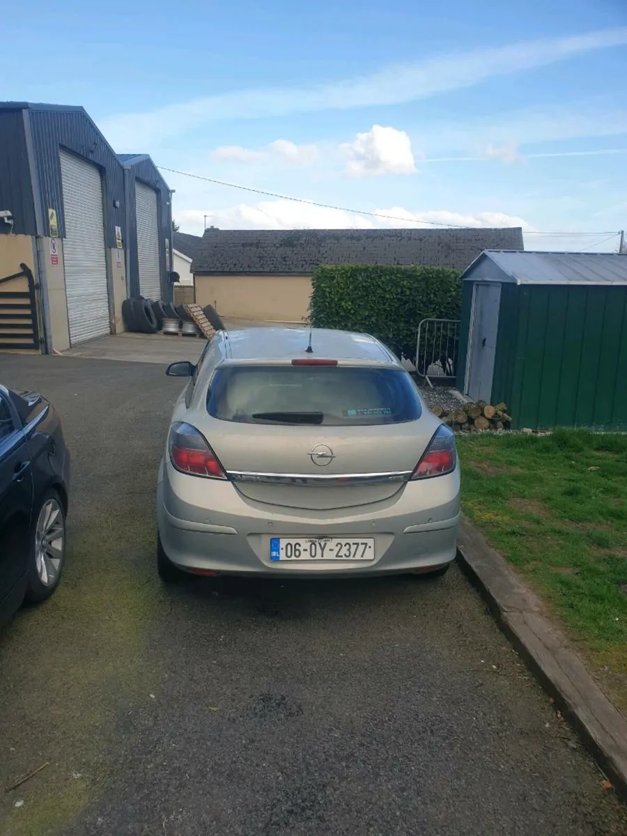 Opel Astra - Image 2